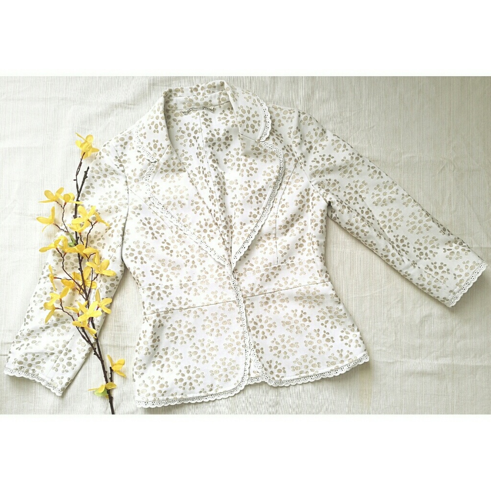 ALEX MARIE White Floral jacket blazer Size 4